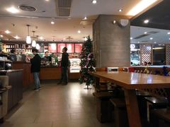 大堂-星巴克(广州正佳广场4层店)