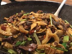 -牛八宝桂林米粉(八里庄店)