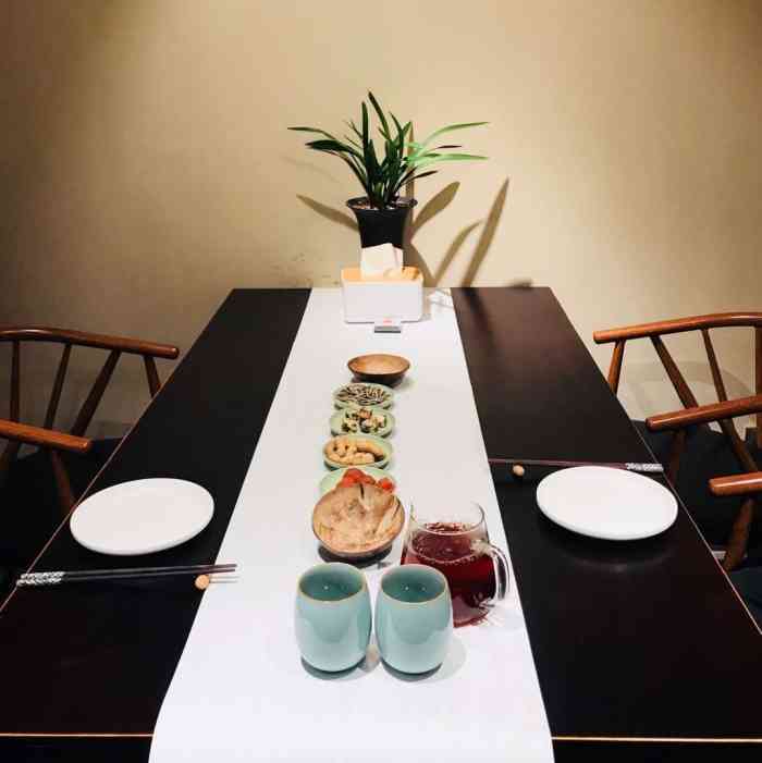 隐庐·私飨-"人这辈子有两样东西是别人抢不走的,一是吃.