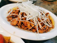 京酱肉丝-周家大连水饺(美专校街店)