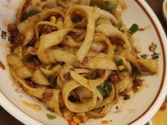 -顺溜·手工刀削面·黑金店(铜锣湾店)