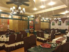大堂-刘姐啤酒鱼民族演艺餐厅(西街总店)