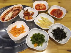 -故乡家韩国料理(丹东街店)