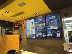 -麦当劳(轻轨曹杨路店)