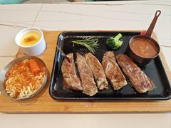 -豪享来牛排(人民店)