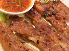 烤猪颈肉-Cherng Doi Roast Chicken