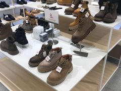 -hotwind热风(中贸广场店)