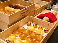 鲜面包-怡聚轩全日制自助餐厅(大中华喜来登酒店)