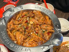 -胖哥俩肉蟹煲(湖滨银泰in77店)