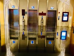 -青岛海尔洲际酒店