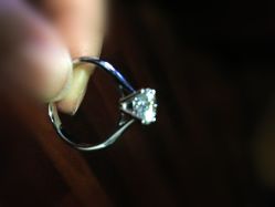 IMG_2877-威德钻石-克拉钻大本营(南京东路店)