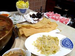 -楼外楼大刀肉传统火锅居(博学路店)