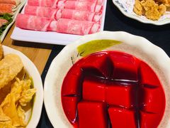 -大龙辣火锅·龙虾·烧烤(湖滨新天地店)