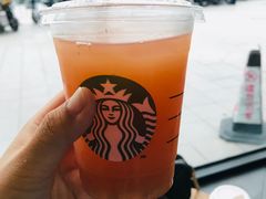 -星巴克(潍坊泰华广场店)