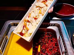 飘香麻辣和金汤花胶鸳鸯锅-大隐·成都火锅Bistro(合生麒麟新天地店)