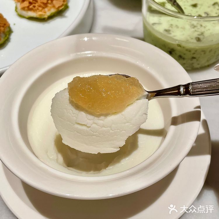 艾特你的饭搭子请你吃 这家店回头客超多想吃你就来