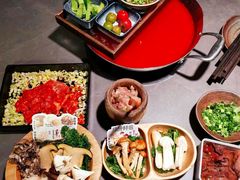 -楠小云·云南鲜菌·鲜牛自助火锅(九眼桥店)