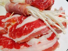 牛肉-亚马逊环球美食百汇(新城吾悦广场店)