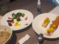 -港丽餐厅(来福士店)