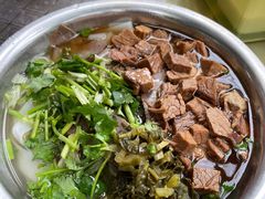 -花溪牛肉粉(八鸽岩店)