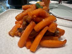 -鞍山大白鲨美食酒店