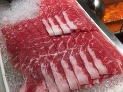 -海底捞火锅鲜切牛肉主题店(长寿路店)