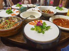 -醉美东江·三文鱼·烧鸡公