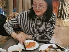 -皇朝万鑫自助餐厅