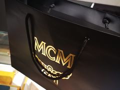 -MCM(比斯特上海购物村店)