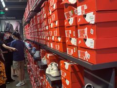 -NIKE上海青浦优选体验店