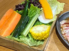 蔬菜年糕火锅炸鱿鱼组合-姜虎东白丁韩国烤肉(吉利大厦店)