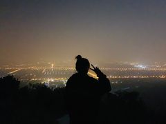-鬼笑石后山停车场