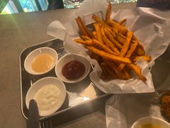 -Twin Tails Brewpub双尾精酿餐吧(八坼店)
