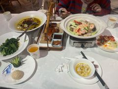 -香山湖家家宴(中山陵店)