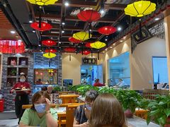 大堂-满园春饼(宜昌万达店)