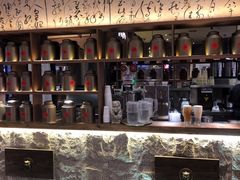 -呷哺呷哺(万达新世界店)