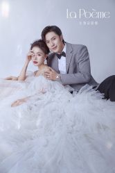 -乐派诗婚纱摄影