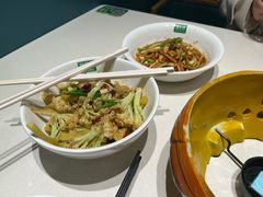 -绿草地·湘菜(7mall店)