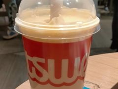 九龙金玉金滚滚咸蛋黄奶茶兑换券-肯德基(银都广场店)