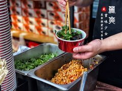 -黑色经典臭豆腐·湖南特产(步行街店)