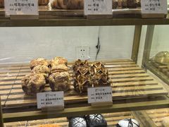 -提亚烘焙·手作面包·生日蛋糕(七星店)