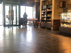 -星巴克(济南丁豪广场店)