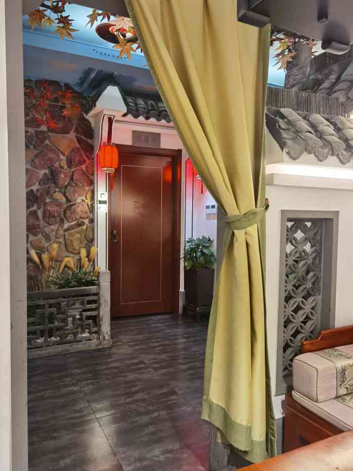 庭院人家(朝阳大悦城定福庄店)-"环境很不错,整体布置和餐具都比较