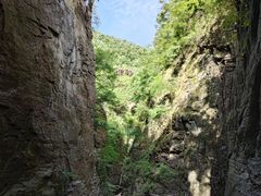 -龙潭大峡谷