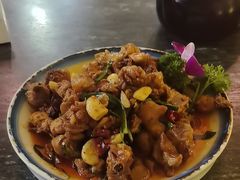 -四方小吃·白族庭院餐厅