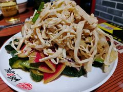 -满兴咱妈烀饼铁锅炖(兰州北街店)