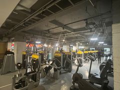 -格易美游泳馆健身房(新昆仑店)