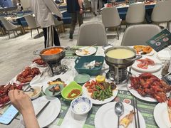 -金马门国际美食百汇(珞喻路店)