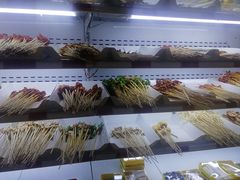百种串串-马路边边 传媒大学店