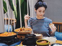 -莲餐厅·湖北菜·潜江小龙虾店(愚园路店)
